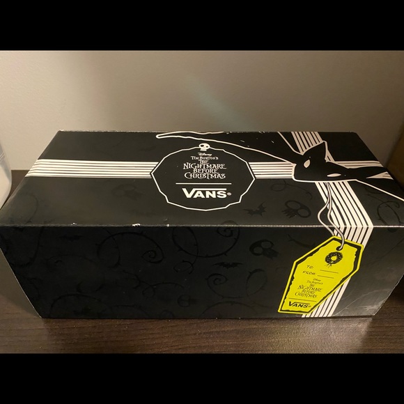 Vans Limited Edition Nightmare Before Christmas Jack & Sally Slip On Sneakers - Picture 7 of 7